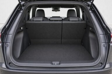 Open boot of the Honda HR-V, showing the luggage compartment