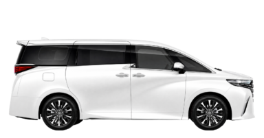 Toyota Alphard (AGH40), side profile