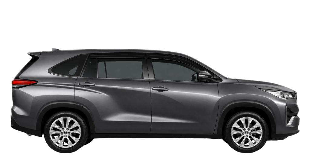 Toyota Innova, side profile